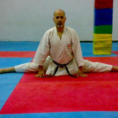 travail du grand écart facial